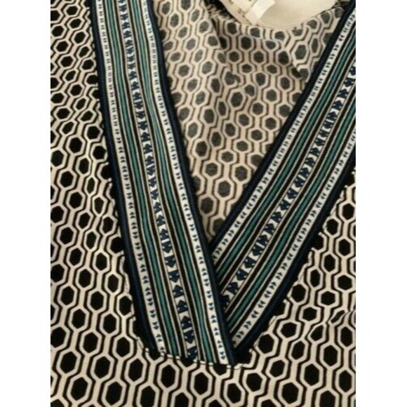 Lot Of 2 Women's Tops Max Studio,  Short Sleeve M - Picture 7 of 9